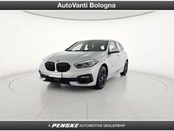Argento Usata 2019 BMW 118 Advantage Due volumi | 20.980 € (Buon prezzo)