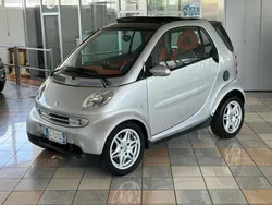 Argento Usata 2002 Smart ForTwo Coupé Passion Due volumi | 2900 € (Buon prezzo)