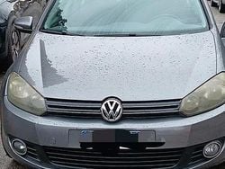 Grigio Usata 2010 VW Golf VI Due volumi | 3000 €