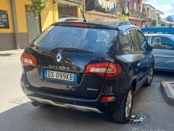 Usata 2008 Renault Koleos SUV | 2400 € (Buon prezzo)