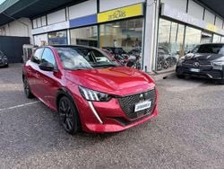Rosso Usata 2021 Peugeot 208 GT Due volumi | 15.900 € (Buon prezzo)