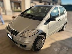 Grigio Usata 2007 Mercedes A170 Tre volumi | 4999 € (Buon prezzo)