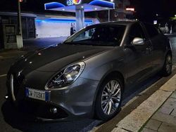 Grigio Usata 2017 Alfa Romeo Giulietta Due volumi | 9500 € (Buon prezzo)