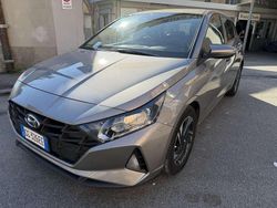 Grigio Usata 2021 Hyundai i20 Due volumi | 13.900 € (Buon prezzo)