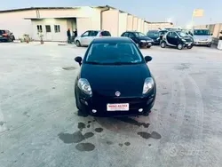 Usata 2015 Fiat Punto Street Due volumi | 5800 € (Buon prezzo)