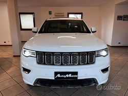 Bianco Usata 2017 Jeep Grand Cherokee Overland SUV | 20.800 € (Buon prezzo)