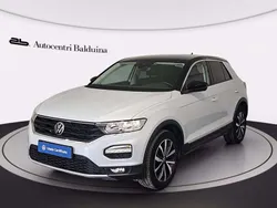 Bianco perla metalizzato tetto Usata 2021 VW T-Roc Style SUV | 21.600 € (Buon prezzo)