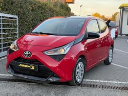 Rosso Usata 2018 Toyota Aygo Connect Style Due volumi | 10.500 € (Buon prezzo)