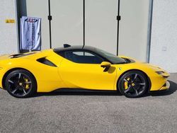 Giallo Nuova 2025 Ferrari SF90 | 520.000 €