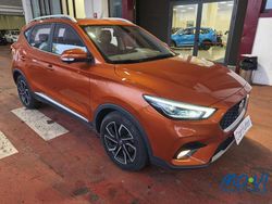 Arancione Usata 2022 MG ZS Luxury Tre volumi | 15.400 € (Buon prezzo)