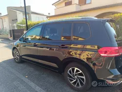 Usata 2017 VW Touran Executive Monovolume | 15.000 € (Buon prezzo)