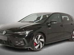 Nero Usata 2024 VW Golf VIII Style Tre volumi | 34.900 € (Buon prezzo)