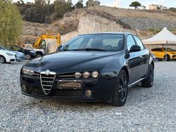 Nero Usata 2008 Alfa Romeo 159 Exclusive Tre volumi | 3900 € (Buon prezzo)