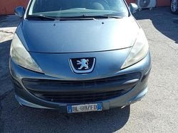 Grigio Usata 2007 Peugeot 207 Tre volumi | 3100 € (Buon prezzo)