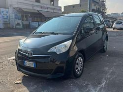 Nero Usata 2013 Toyota Verso-S Lounge Monovolume | 6500 € (Super prezzo)