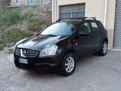 Nero Usata 2008 Nissan Qashqai SUV | 3900 € (Buon prezzo)