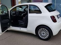 Bianco Usata 2021 Fiat 500e Action Due volumi | 14.500 € (Buon prezzo)