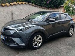 Grigio Usata 2018 Toyota C-HR Business Edition SUV | 17.500 € (Cara)