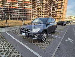 Grigio Usata 2009 Toyota RAV4 Luxury Station wagon | 7200 € (Buon prezzo)