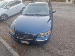 Usata 2004 Volvo V70 Station wagon | 1000 € (Super prezzo)