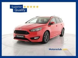Rosso Usata 2018 Ford Focus ST-Line Station wagon | 11.316 € (Buon prezzo)