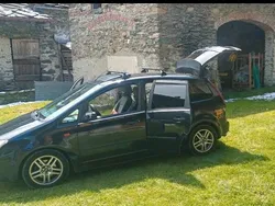 Usata 2006 Ford C-MAX Monovolume | 1900 €