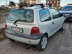 Usata 2003 Renault Twingo Due volumi | 750 € (Ottimo prezzo)