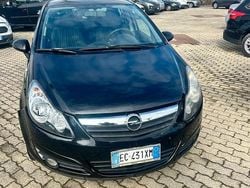 Nero Usata 2010 Opel Corsa Edition Tre volumi | 3000 € (Buon prezzo)