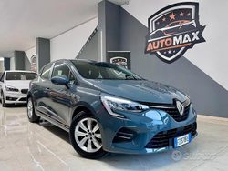 Grigio Usata 2020 Renault Clio V Zen Tre volumi | 9900 € (Buon prezzo)