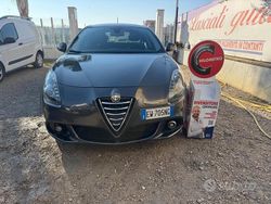 Grigio Usata 2014 Alfa Romeo Giulietta Exclusive Tre volumi | 5450 € (Buon prezzo)
