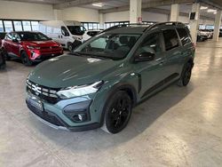 Verde Usata 2023 Dacia Jogger Extreme Monovolume | 15.990 € (Buon prezzo)