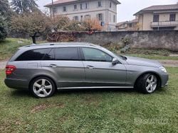 Grigio Usata 2011 Mercedes E250 Tre volumi | 7000 €