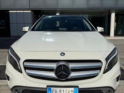 Bianco Usata 2015 Mercedes 200 Due volumi | 12.400 €