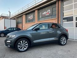Grigio Usata 2019 VW T-Roc SUV | 15.500 € (Buon prezzo)