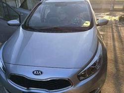 Usata 2015 Kia Ceed Sportswagon Station wagon | 5999 € (Buon prezzo)
