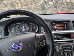 Usata 2018 Volvo V60 CC Station wagon | 13.900 € (Buon prezzo)