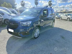 Blu Usata 2021 Opel Combo Life Tre volumi | 18.499 € (Ottimo prezzo)