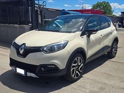 Beige Usata 2017 Renault Captur SUV | 12.490 € (Buon prezzo)