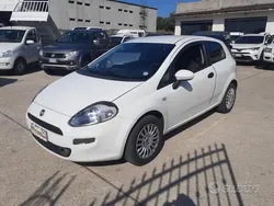 Bianco Usata 2014 Fiat Punto Street Due volumi | 4500 € (Buon prezzo)