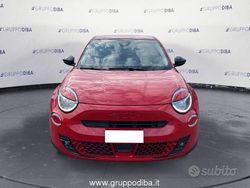 Rosso Usata 2023 Fiat 600E Red SUV | 21.500 € (Buon prezzo)