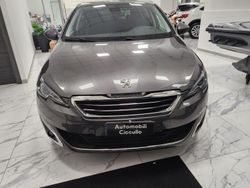 Grigio Usata 2017 Peugeot 308 Allure Due volumi | 9900 € (Buon prezzo)