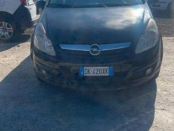 Nero Usata 2008 Opel Corsa Cosmo Tre volumi | 2500 € (Buon prezzo)