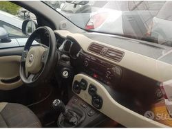 Argento Usata 2016 Fiat Panda 4x4 S Due volumi | 13.500 € (Molto cara)