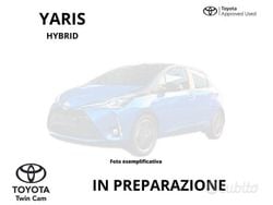 Bianco Usata 2021 Toyota Yaris Hybrid Trend Due volumi | 15.800 € (Buon prezzo)