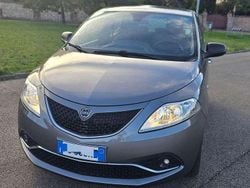 Usata 2016 Lancia Ypsilon Platinum Due volumi | 7300 € (Ottimo prezzo)
