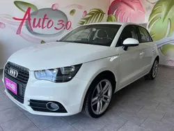 Bianco Usata 2013 Audi A1 Sportback Attraction Due volumi | 9890 € (Buon prezzo)