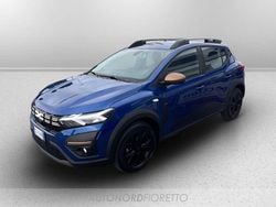 Blu/azzurroharm11 Usata 2024 Dacia Sandero Extreme Tre volumi | 14.500 € (Ottimo prezzo)