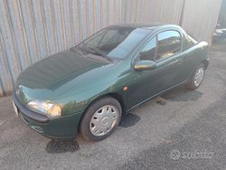 Verde Usata 1999 Opel Tigra | 2200 €