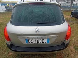 Grigio Usata 2009 Peugeot 308 Premium Tre volumi | 3000 € (Cara)