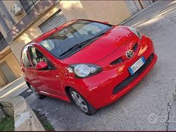 Rosso Usata 2006 Toyota Aygo Due volumi | 3990 € (Molto cara)